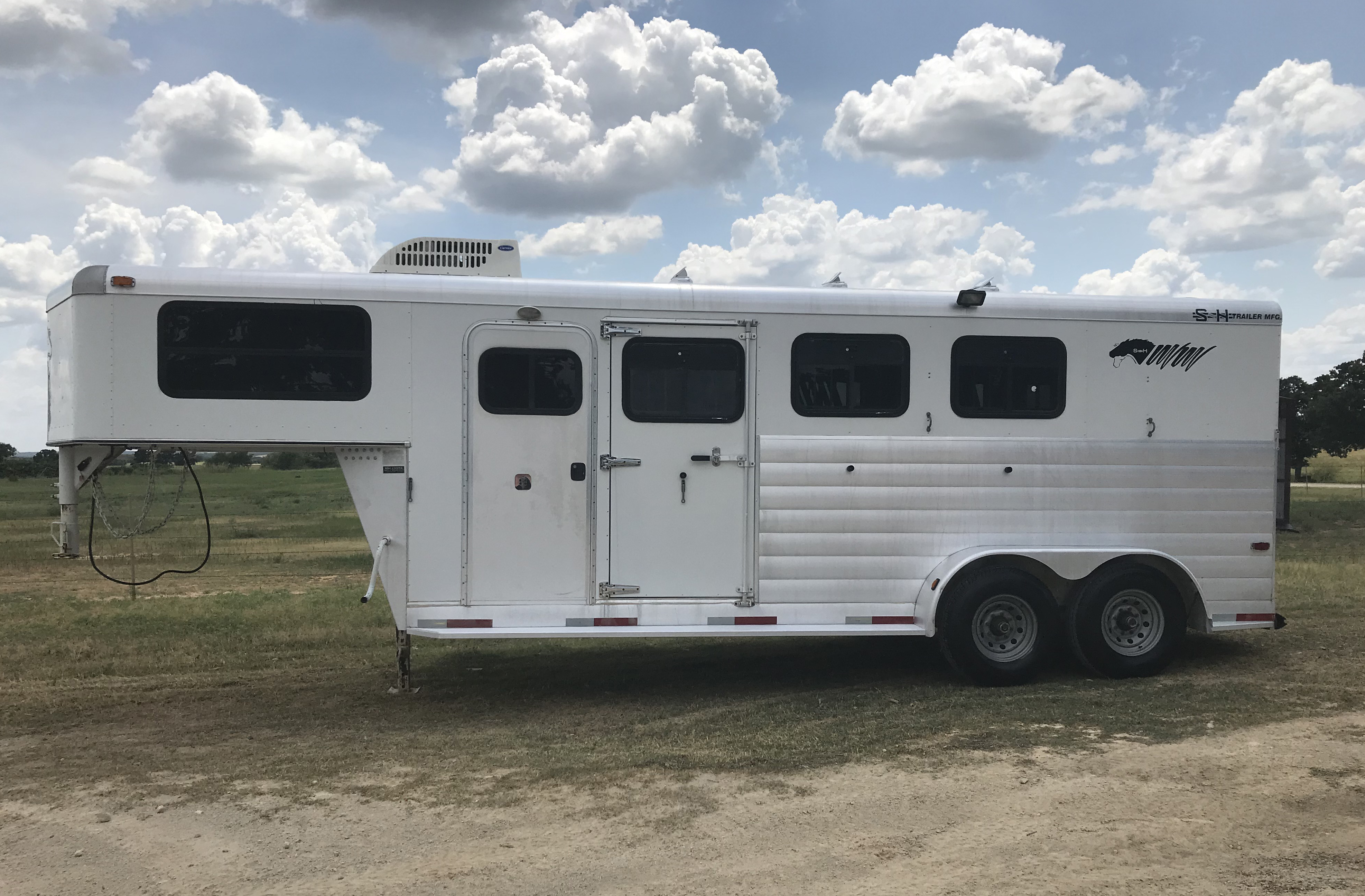 Used S & H Horse trailers for sale in TX