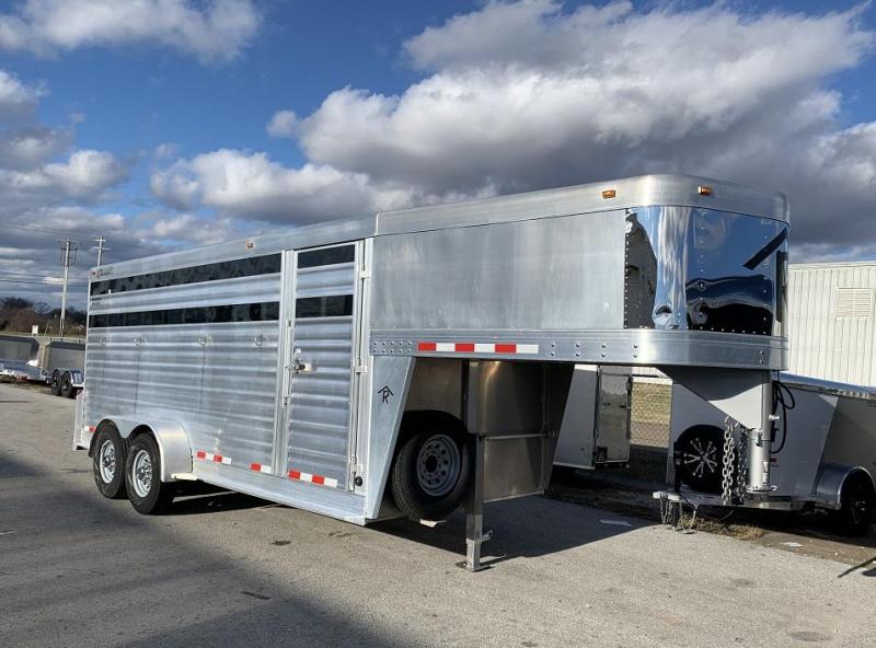 Used Horse trailers for sale in KY