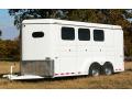  WHITE 3 HORSE  WITH DOUBLE REAR DOOR