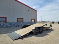  Auto Trailers Photo