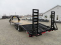 25ft GN Flatbed Trailer w/Stand Up Ramps