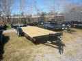 18FT FLATBED/CARHAULER WITH DIAMOND PLATE FENTERS 