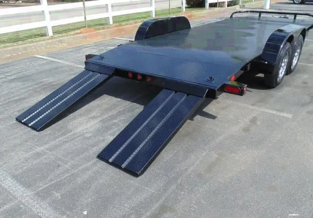 18ft Steel Deck Bumper Pull Car Hauler with Pull out ramps