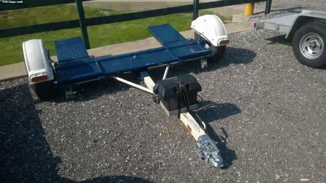 Tow Dolly with Winch
