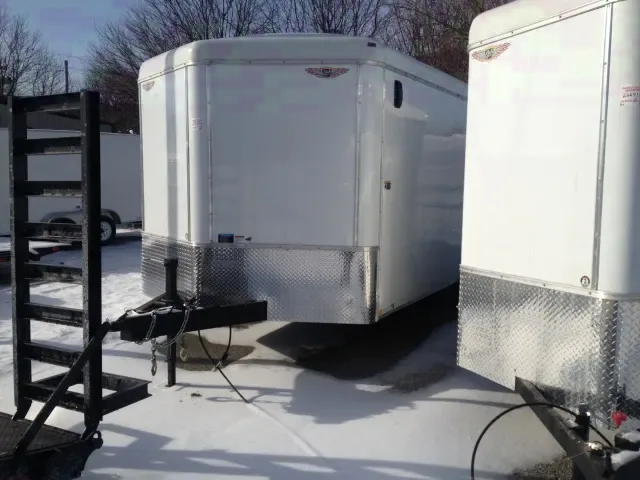 20FT V-NOSE WHITE AUTO TRAILER