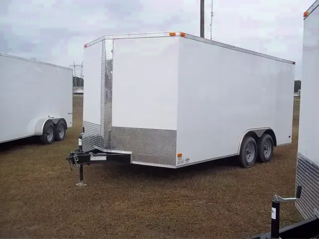 16FT WHITE V-NOSE ENCLOSED CAR HAULER