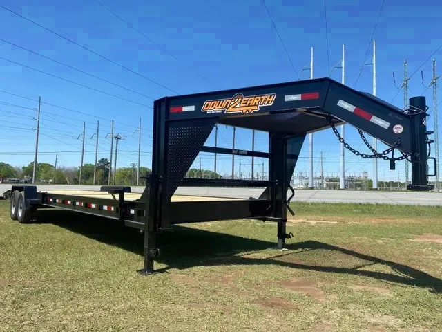 2025 Down 2 Earth 34ft Gooseneck Car Hauler - Bonaire, GA