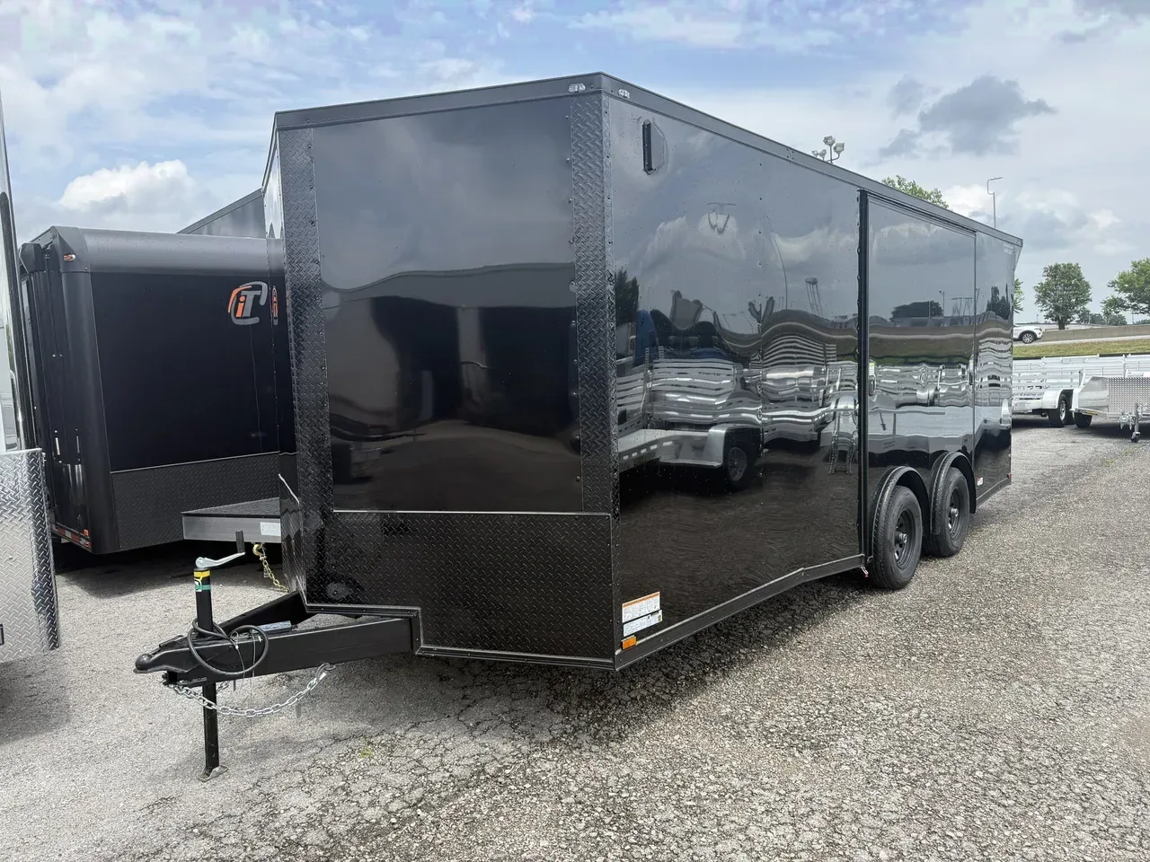 074760 - 2026 Miscellaneous 8.5' x 20' Blackout Car Hauler with (2)5200# Axles Car Hauler Trailer
