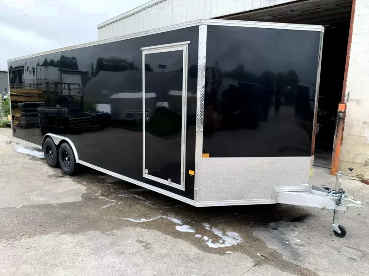 021753 - 2025 Xpress 8.5' x 24' XLT Pro Series Aluminum Car Hauler Car Hauler Trailer