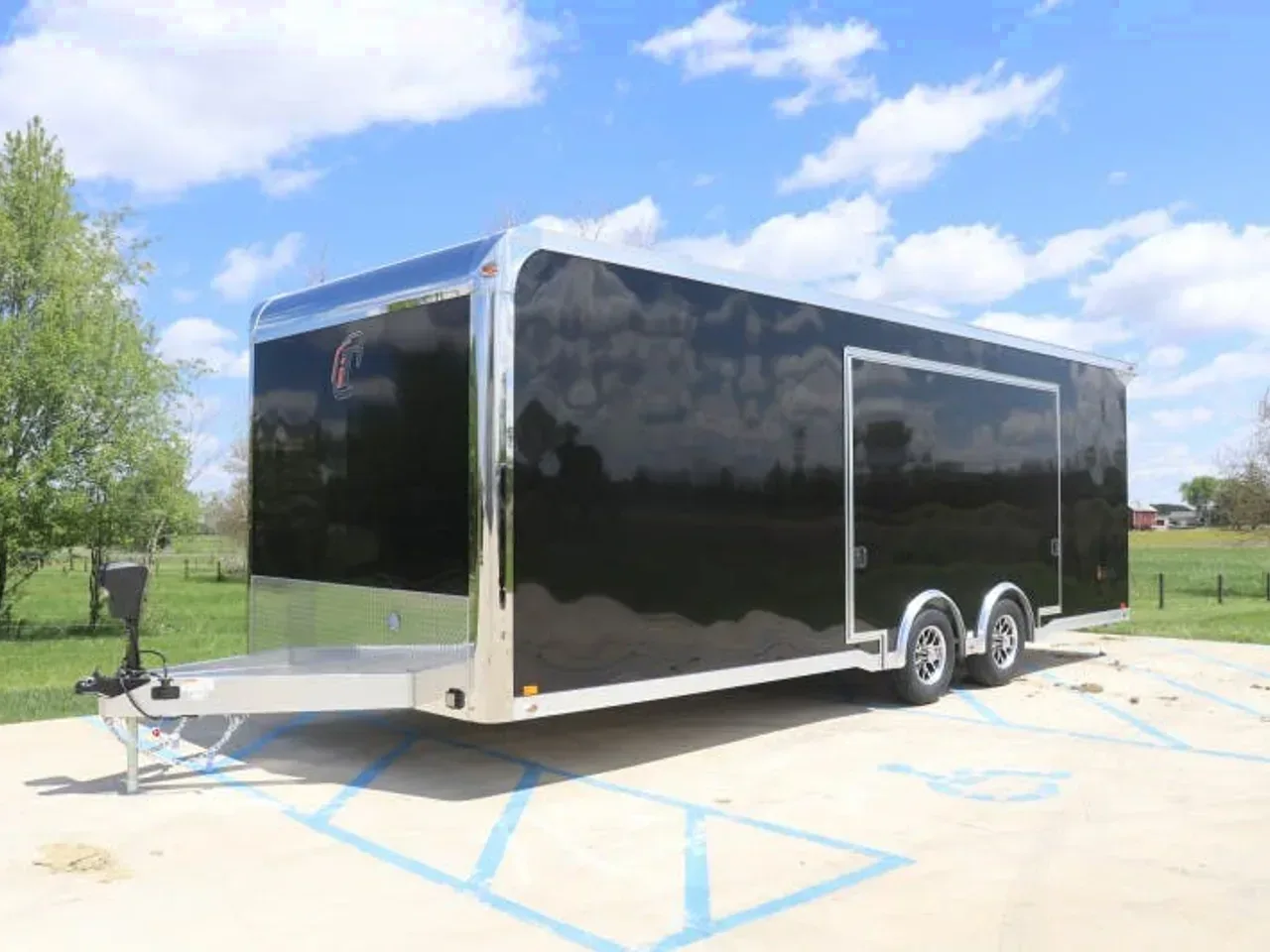 023575 - 2026 inTech 8.5' x 24' Car / Racing Trailer Car Hauler Trailer