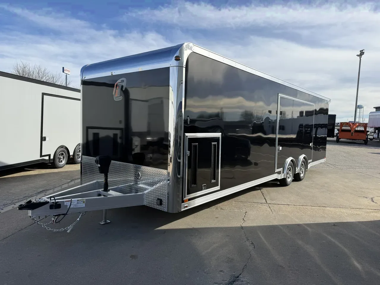 022453 ON ORDER - 2026 inTech Aluminum 8.5' x 28' Car / Racing Trailer Car Hauler Trailer