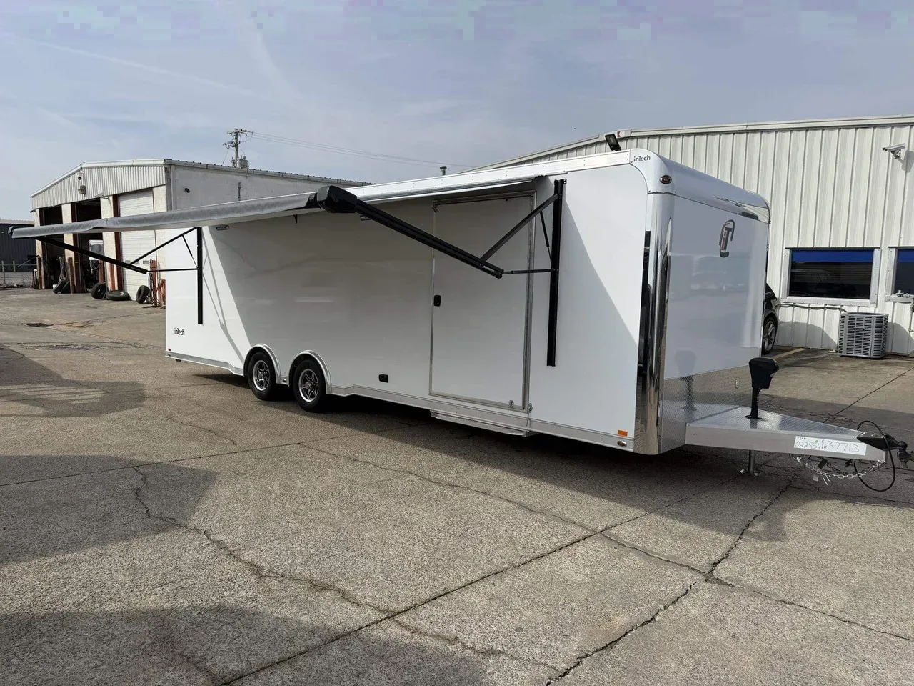 023582 ON ORDER - 2026 inTech All-Aluminum 8.5' x 28' Car / Racing Trailer Car Hauler Trailer