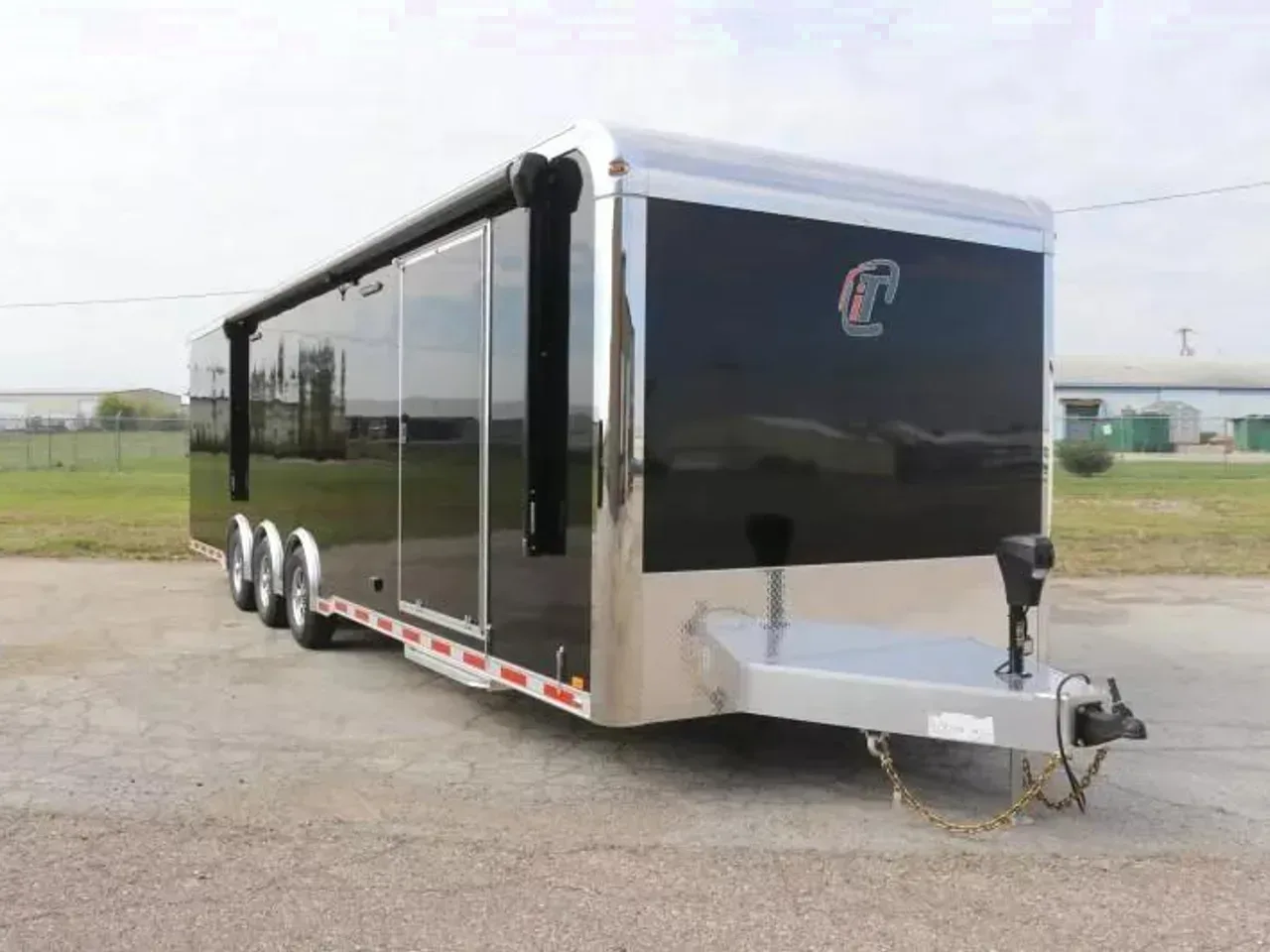 023464 - 2026 inTech 8.5' x 32' Tri-Axle Car / Racing Trailer Car Hauler Trailer