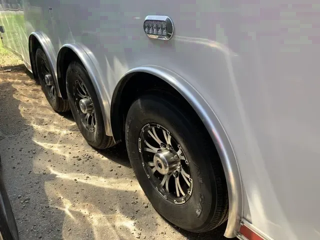 2022 Cargo Mate Eliminator 8.5x34 Auto Trailer with Bath Package - Bowling Green, KY
