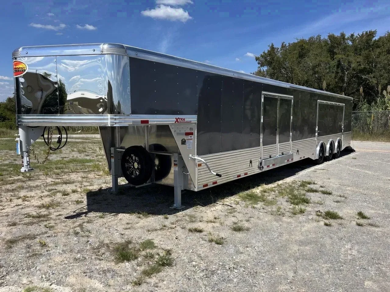 CA6827 - 2026 Sundowner XTRA Series Transporter 8.5' x 48' O.A. Gooseneck Aluminum Car Hauler Car Hauler Trailer