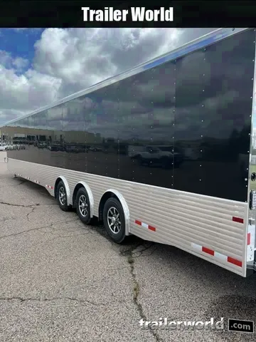 2025 Sundowner 48' Aluminum Enclosed 2-Car Gooseneck Trailer - Make an Offer