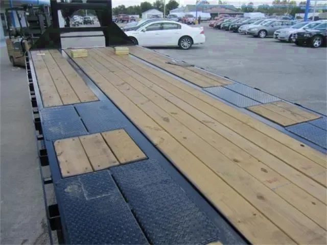 20+5FT GOOSENECK OPEN CAR HAULER