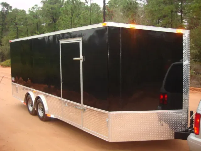 20FT CAR HAULER WITH WRAP AROUND DIAMOND PLATING