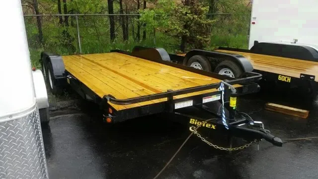 16ft  W/DOVETAIL CAR HAULER