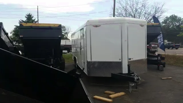 24ft v-nose enclosed car hauler