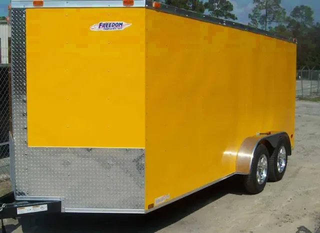 20FT YELLOW V-NOSE CAR HAULER