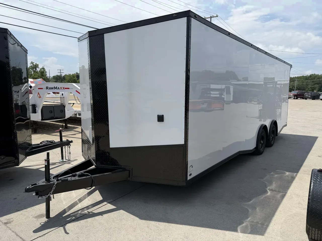 041233 - 2026 Steel Pines Cargo 8.5x24 Enclosed Race Trailer Car Hauler Trailer