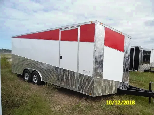 TRI-COLOR CAR HAULER 20FT WITH 3500LB AXLES