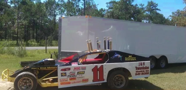 WHITE 24FT V-NOSE AUTO HAULER