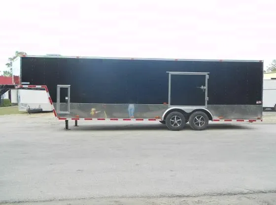 32ft Gooseneck w/ Racing Package and Aluminum Wheels