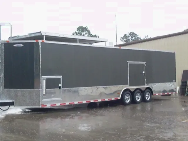 32FT TRIPLE 5200LB AXLE RACE TRAILER