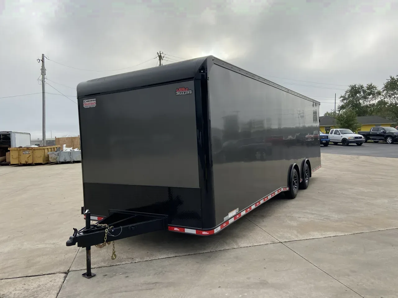 United CLA 28' Racing Trailer