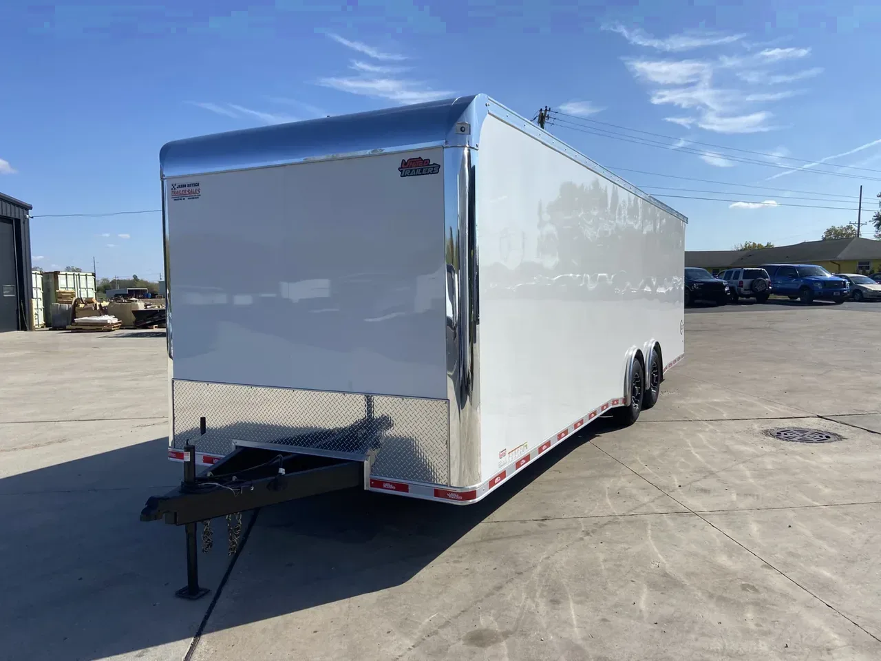 United Trailers Car Hauler 28' UXT