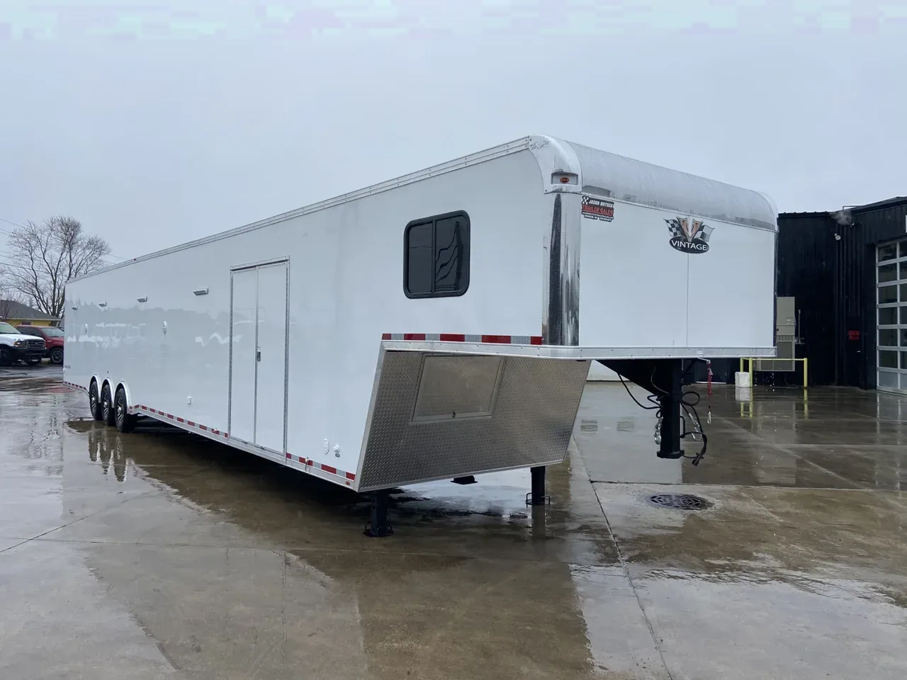 Vintage 8X53 Center Bath Racing Trailer