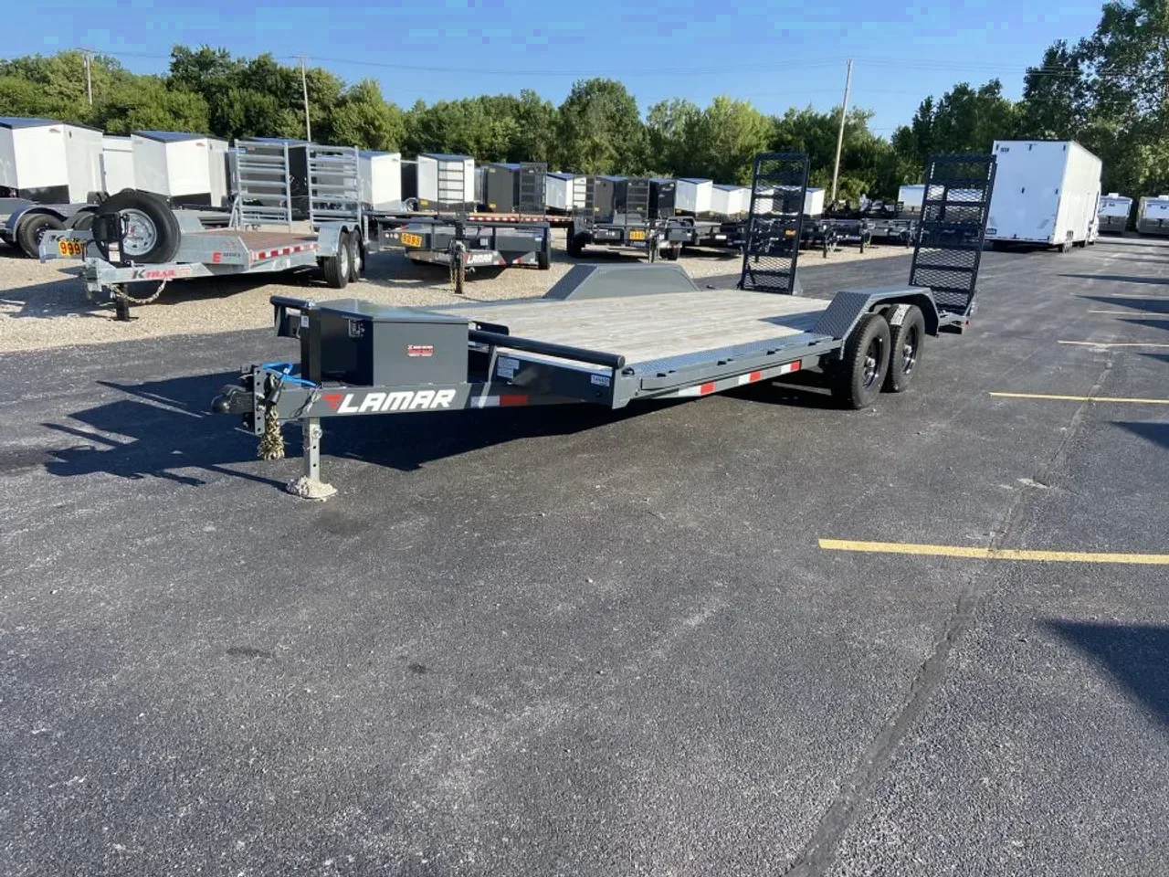 Lamar Trailers Car Hauler 102"X20'