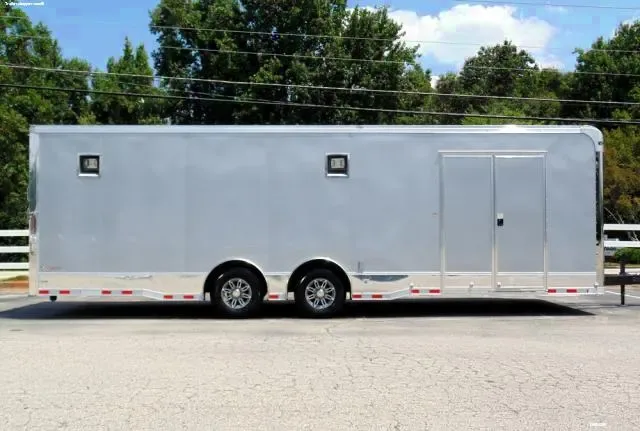 28FT WHITE LOADED CAR HAULER