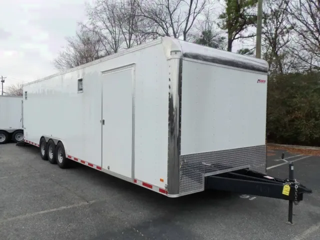 32FT WHITE LOADED RACE CAR TRAILER