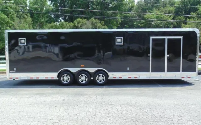 32FT ENCLOSED CAR HAULER W/TRIPLE 5200LB AXLES