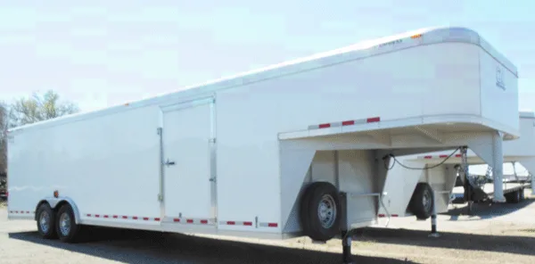 28ft Rear Ramp - White Gooseneck
