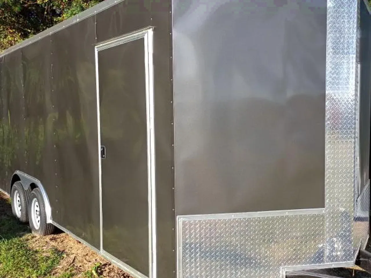 2023 Colony Cargo Sport Series 8.5 x 20 Enclosed Trailer