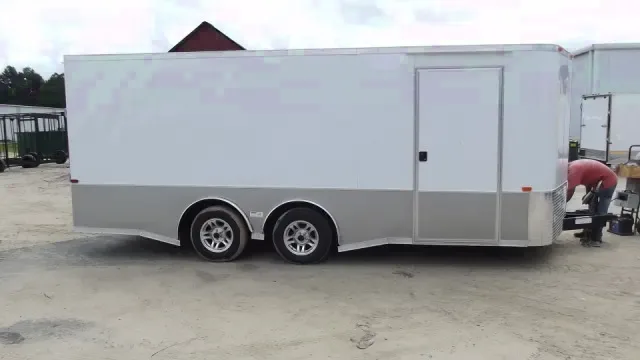 18ft Car Hauler w/Two Tone White and Beige