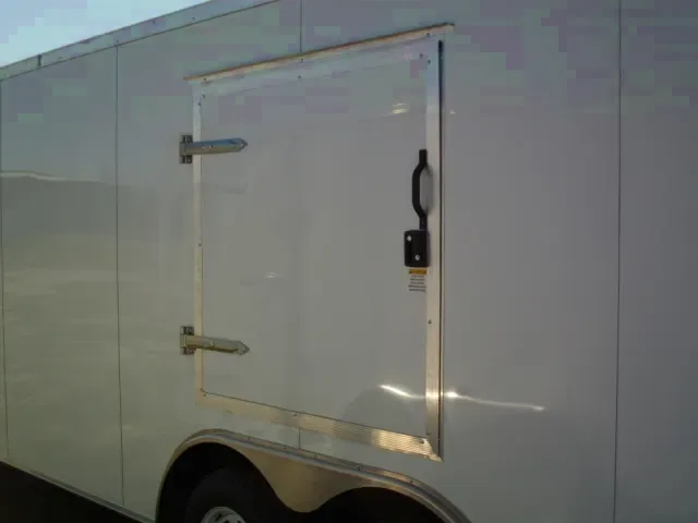 20ft Car Hauler w/Side Door and Side Escape Door