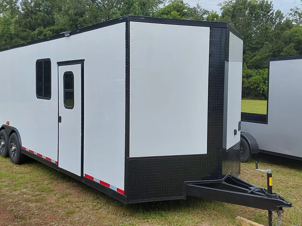 8.5x28TA5 Custom Auto Toy Hauler