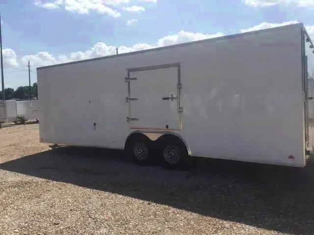 24FT TANDEM AXLE - WHITE V-NOSE