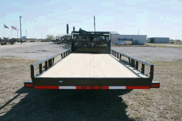 26ft GOOSENECK CAR HAULER-2-5200lb AXLES WITH SIDE RAILS