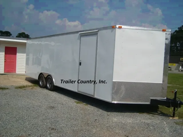 8.5 x 20 V-Nose Enclosed Car hauler Trailer
