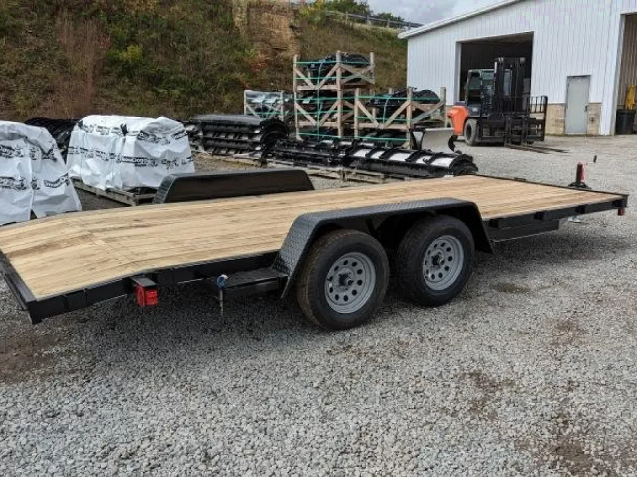 2026 Quality 18' Econo Car Hauler w/ 2' Dove
