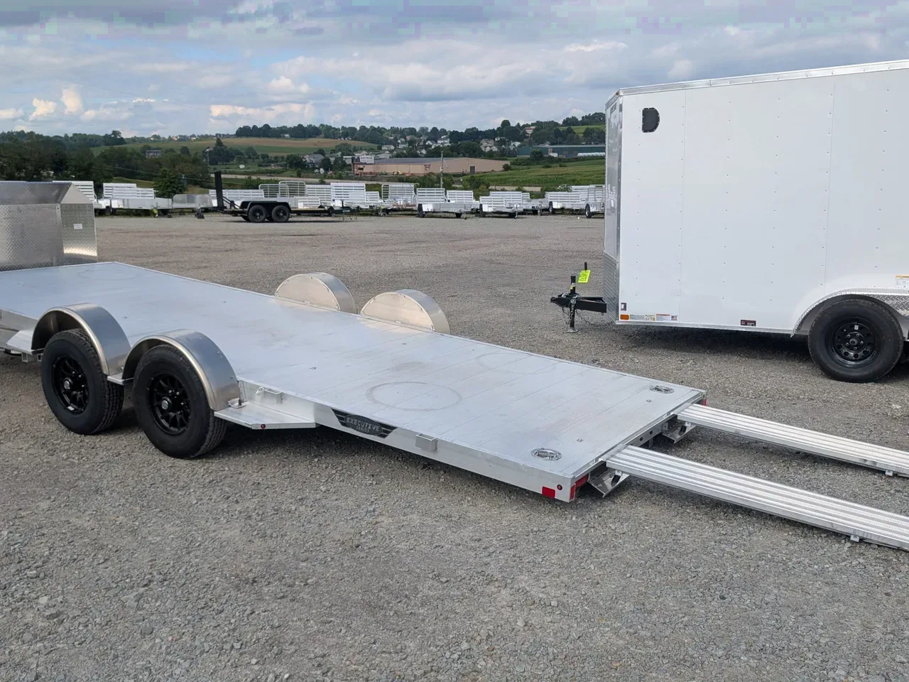 2026 Aluma HD 20' (20" Stationary + 20'5" Tilt) Executive Series LP Tilt Car Hauler w/ 50" Ramps - ZERO DEGREE APPROACH!!!