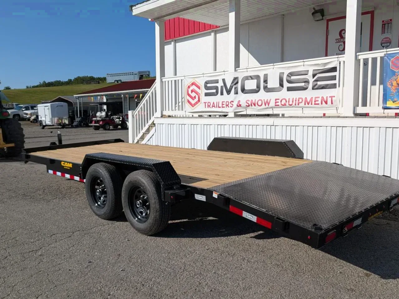 2026 CAM Superline 20' HD Wood Deck Car Hauler w/ DS Removable Fender