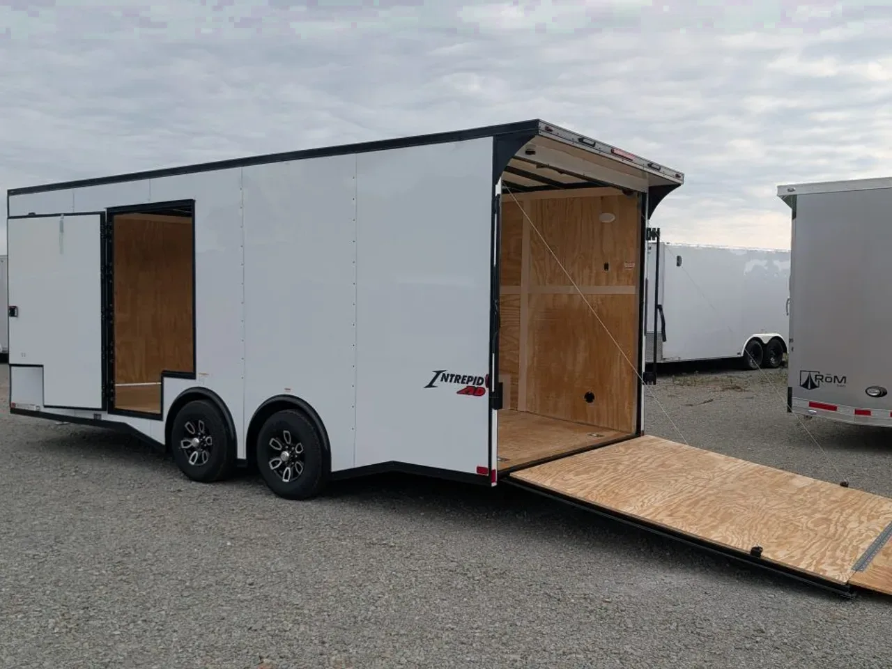 2027 Homesteader 8.5 x 20 HD SERIES Intrepid Car Hauler w/ EZ-EXIT DOOR (84" Inside)