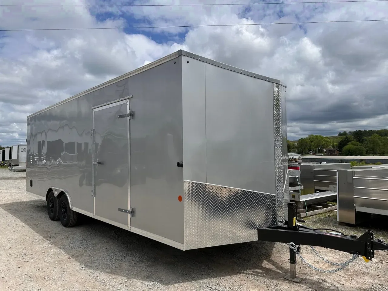 2025 Car Mate 8.5 x 24 HD Avalanche V-Nose Car Hauler w/ Ramp (9990# GVW - 84" INSIDE!!!)(PRICE DROP!!)